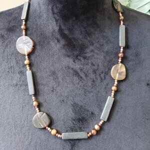 VTG Womens Fashion Resin Wood-Look Seed Beades Necklace Jewelry with Hook & Eye